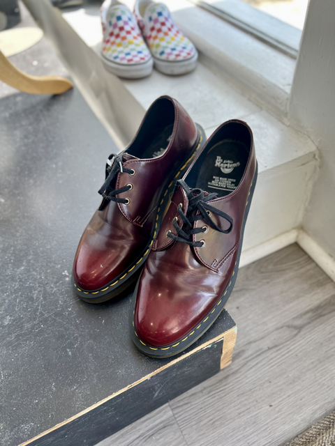 Dr. Martens  Size W9/M7 Shoes