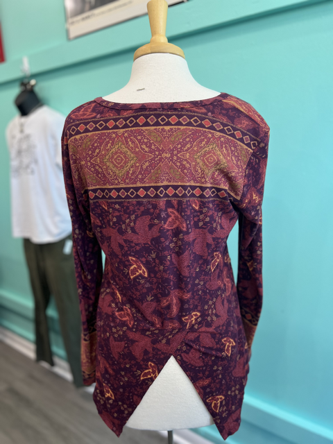 Lucky Brand  Size M Tops