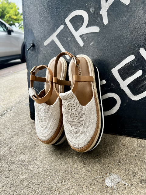 Free People  Size 7 Shoes