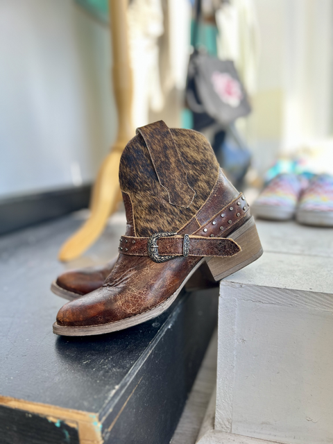 Sterling River  Size 8 Shoes