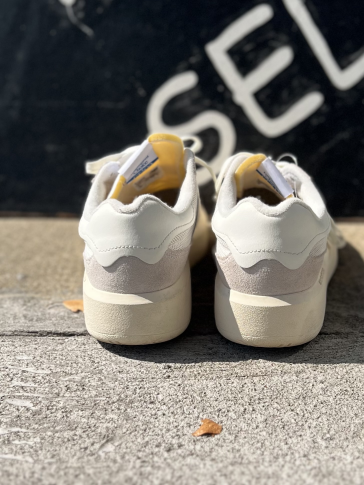 New Balance  Size 8.5 Shoes