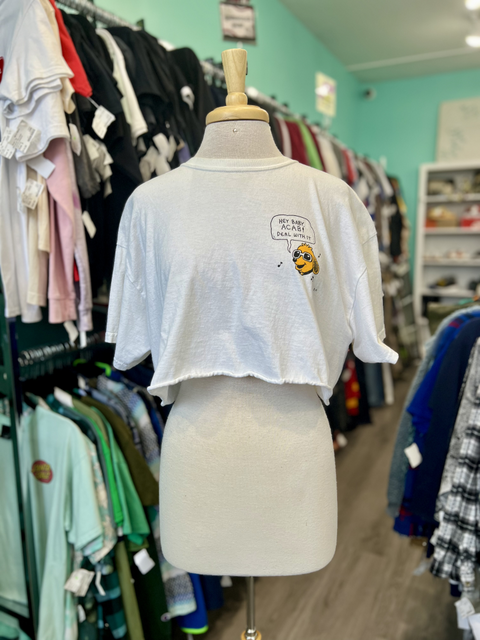 Gildan  Size XL Tops