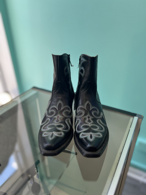 Lucchese  Size 7 Shoes
