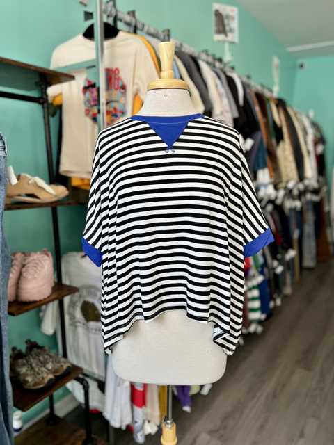Dokotoo  Size L/XL Tops