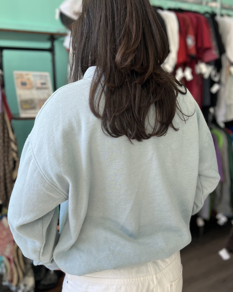 Pebble Court  Size L Tops