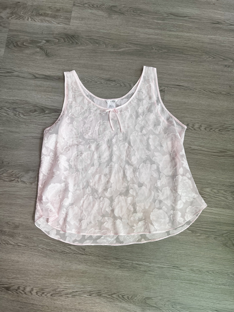 Secret Treasures  Size 3X Tops