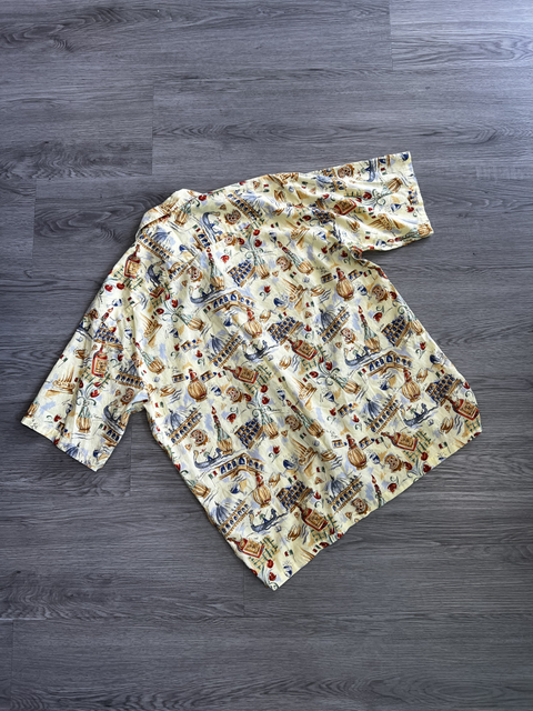 Island Connection  Size L Tops
