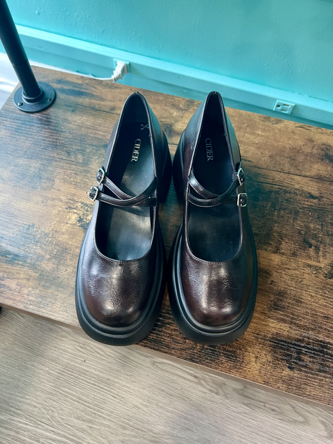 Cider  Size 10.5 Shoes