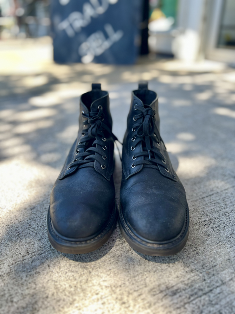 Golden Fox  Size 8.5 Shoes
