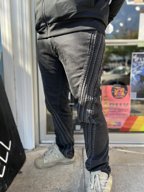 Levi Strauss & co.  Size 38 Bottoms