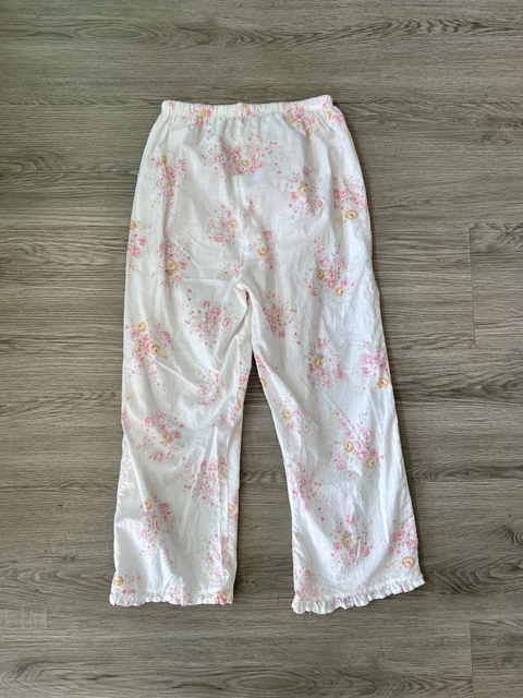 Size M Bottoms