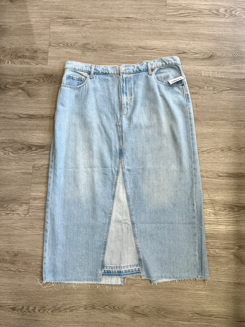 Old Navy  Size 18 Bottoms