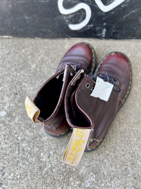 Dr. Martens  Size 8 Shoes