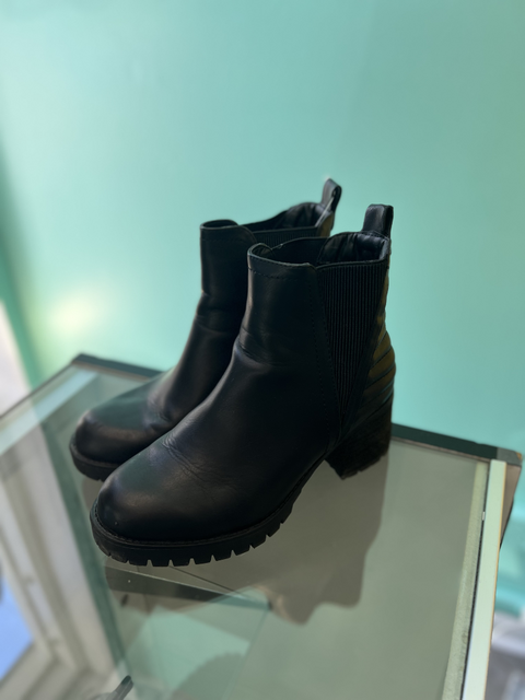 mia  Size 7 Shoes