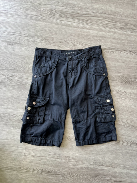 Rue. 21  Size 6 Bottoms