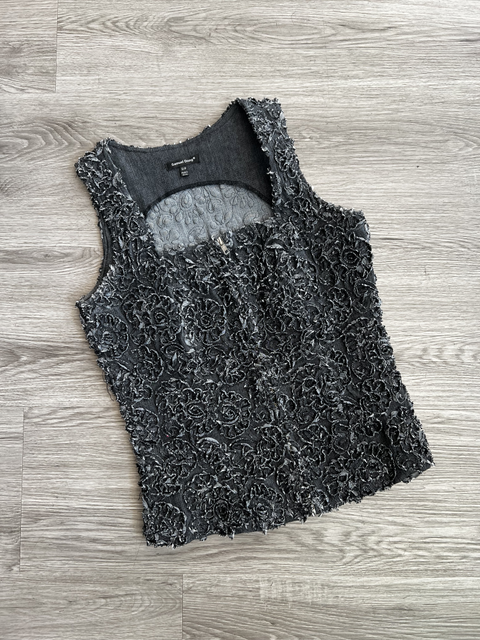 Samuel Dong  Size S Tops