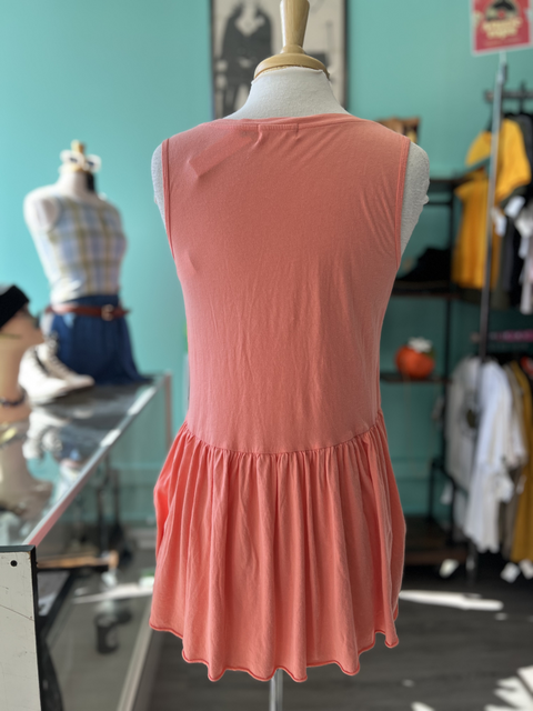t.la  Size S Tops
