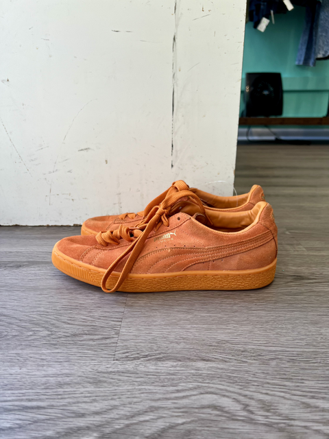 Puma  Size 8M/9.5W Shoes