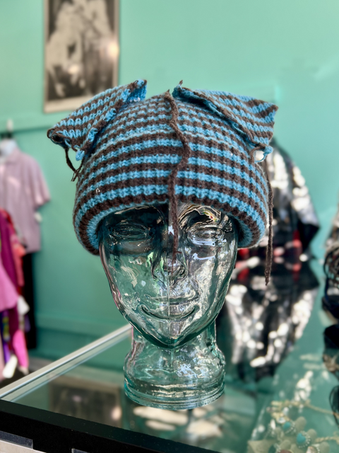 Size one size Hat