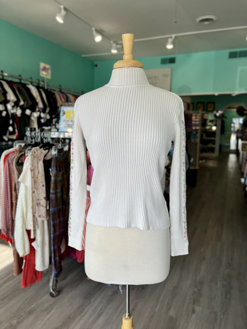 St. John's Bay  Size M Tops