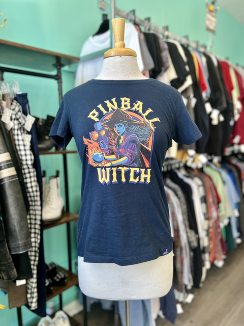 Stern Pinball  Size L Tops