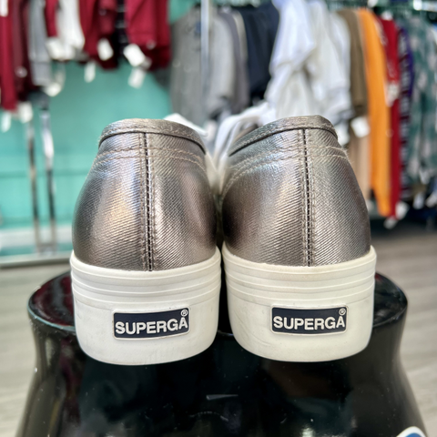 Superga  Size 8 Shoes