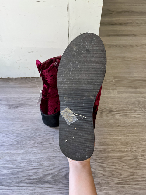 Size 9 Shoes