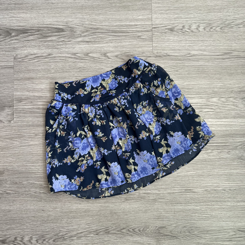Charlotte Russe  Size XS Bottoms