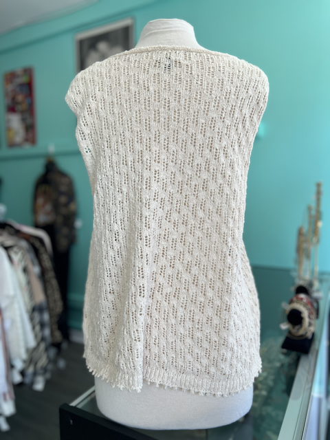 Universal Thread  Size XL Tops