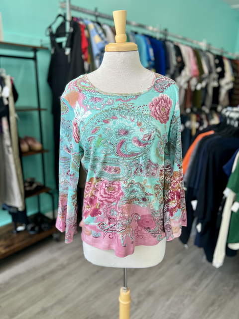 Tantrums  Size M Tops