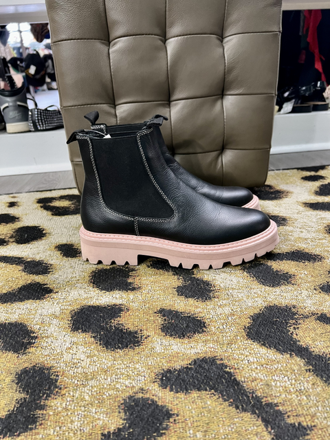 dolce vita  Size 8.5 Shoes