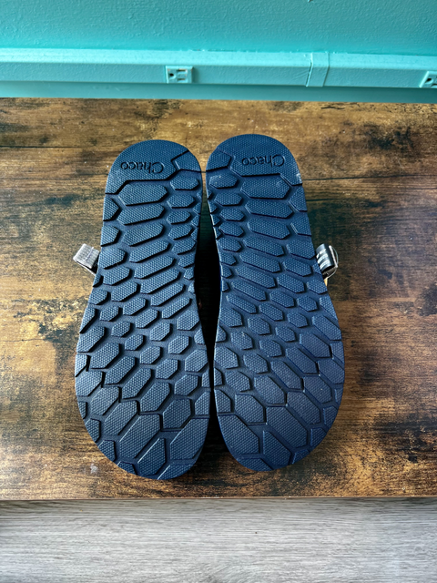 Chaco  Size 9 Shoes