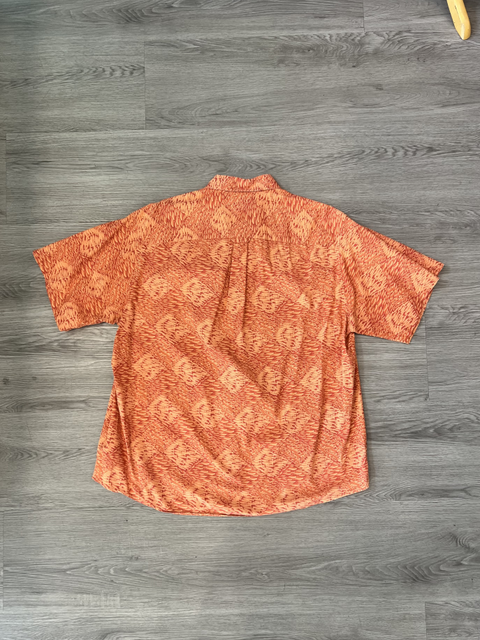Columbia  Size XL Tops