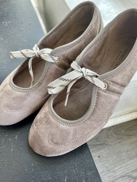Project Cloud  Size 6.5 Shoes