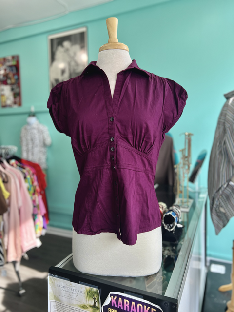 Banana Republic  Size 14 Tops