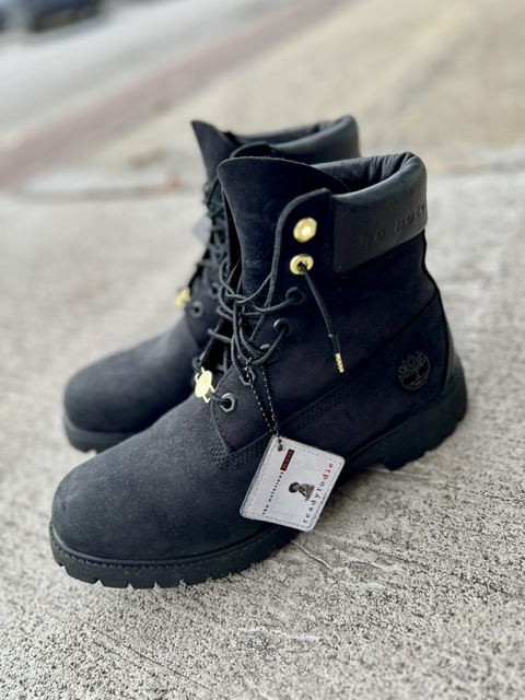 Timberland  Size 9 Shoes