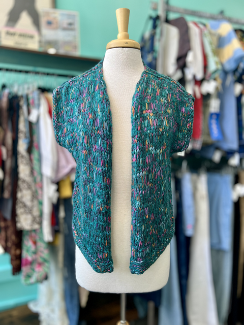 Teri Yumae  Size M Tops
