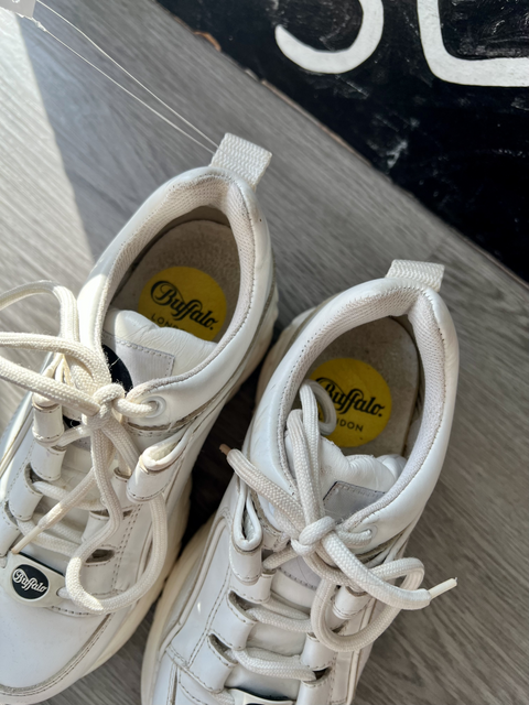 Buffalo London  Size 36 EUR/5.5 w Shoes