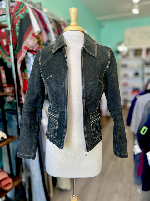 DollHouse  Size M Tops