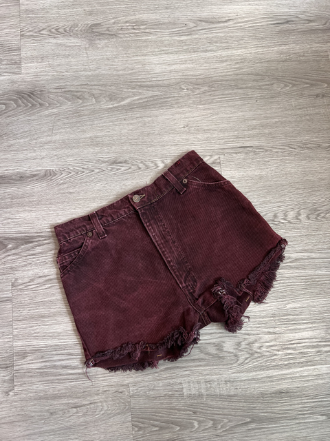 Levi Strauss & co.  Size 28 Bottoms