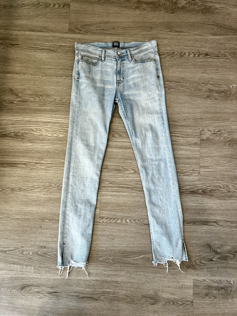 BDG  Size 30 X 32 Bottoms