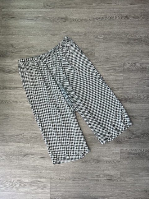 a new day  Size XL Bottoms