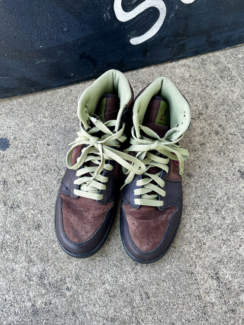 Nike  Size M6.5/W8 Shoes