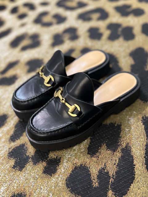 NINE WEST  Size 9 Shoes