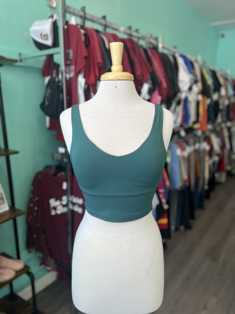 Aerie  Size M Tops