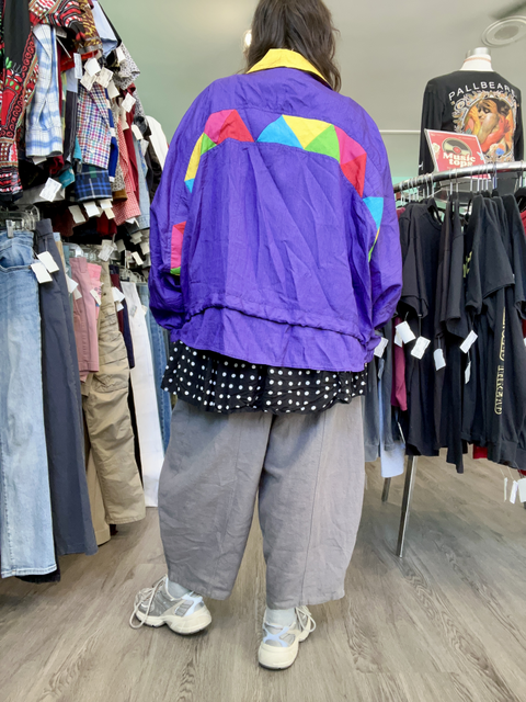 Active Code  Size 26/28 Tops