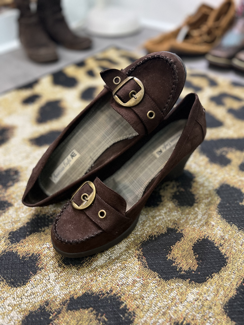 American Eagle  Size 12 Shoes