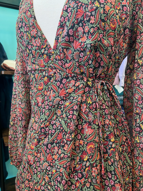 Urban Outfitters  Size M Dresses