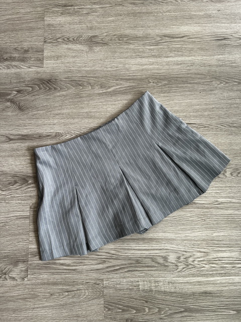 Fashion Nova  Size L Bottoms