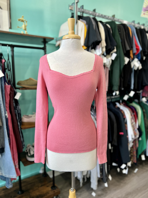 Old Navy  Size L Tops